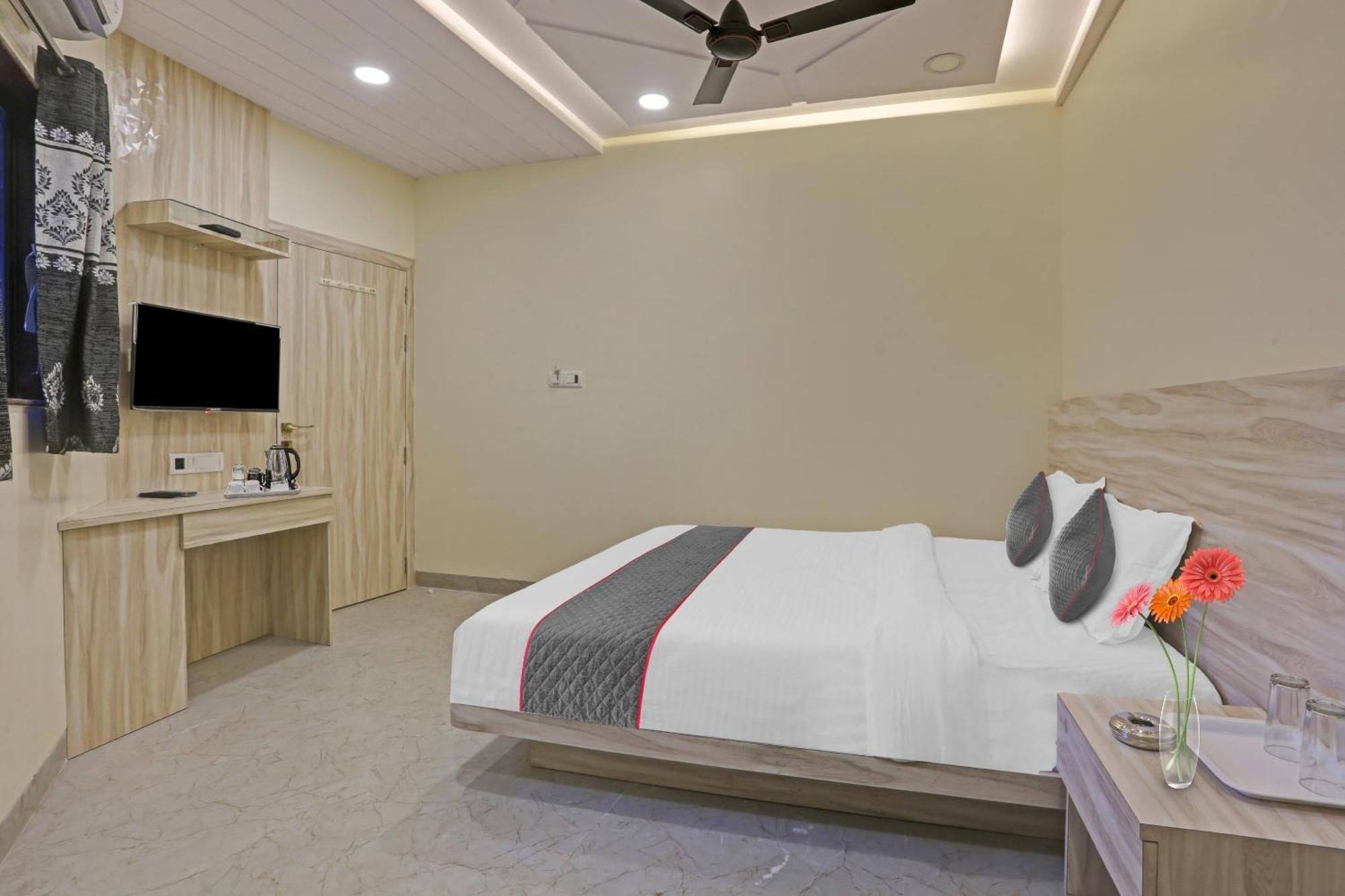 Super Hotel O Kiwi International Мумбай Екстериор снимка