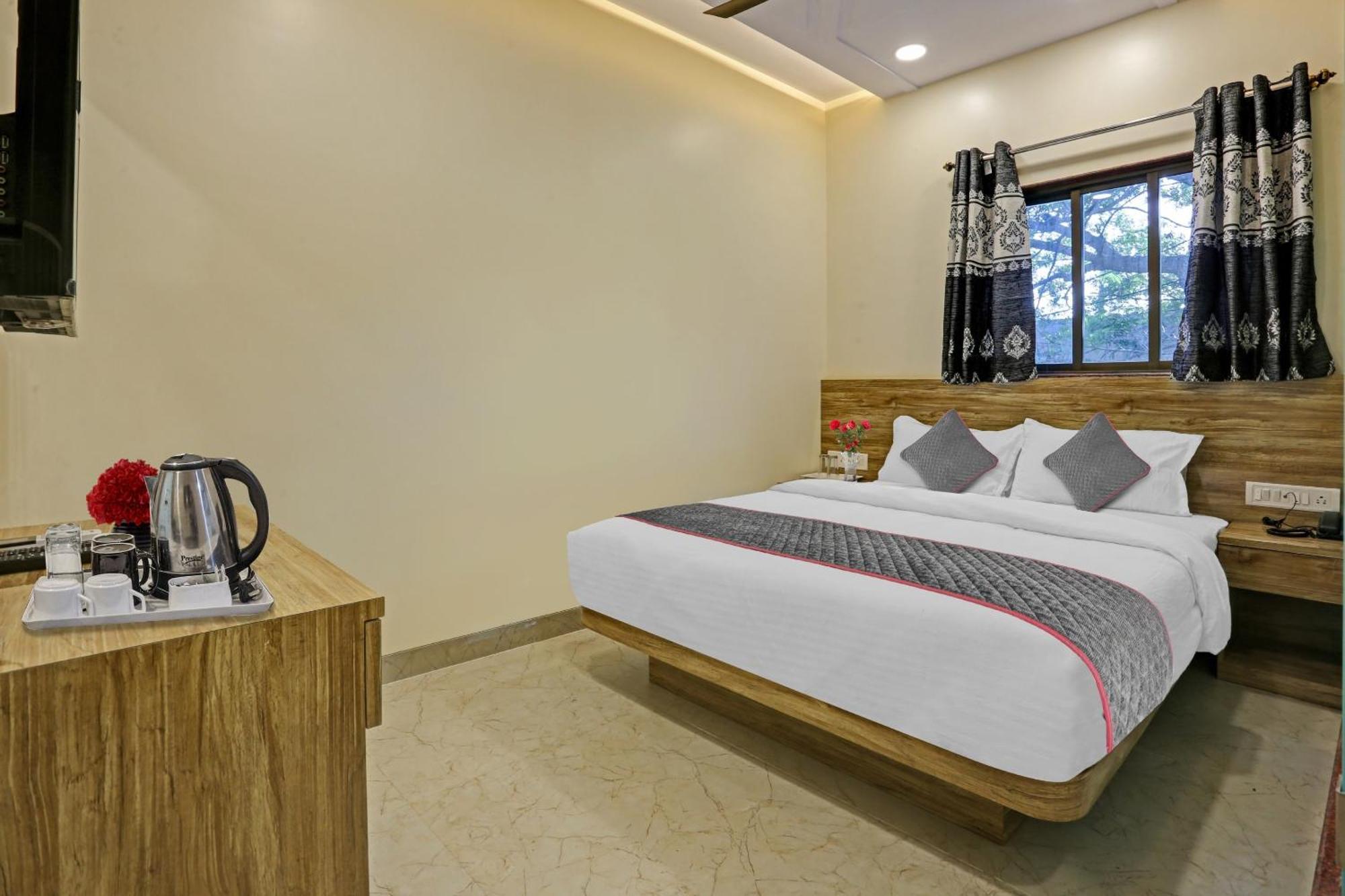 Super Hotel O Kiwi International Мумбай Екстериор снимка